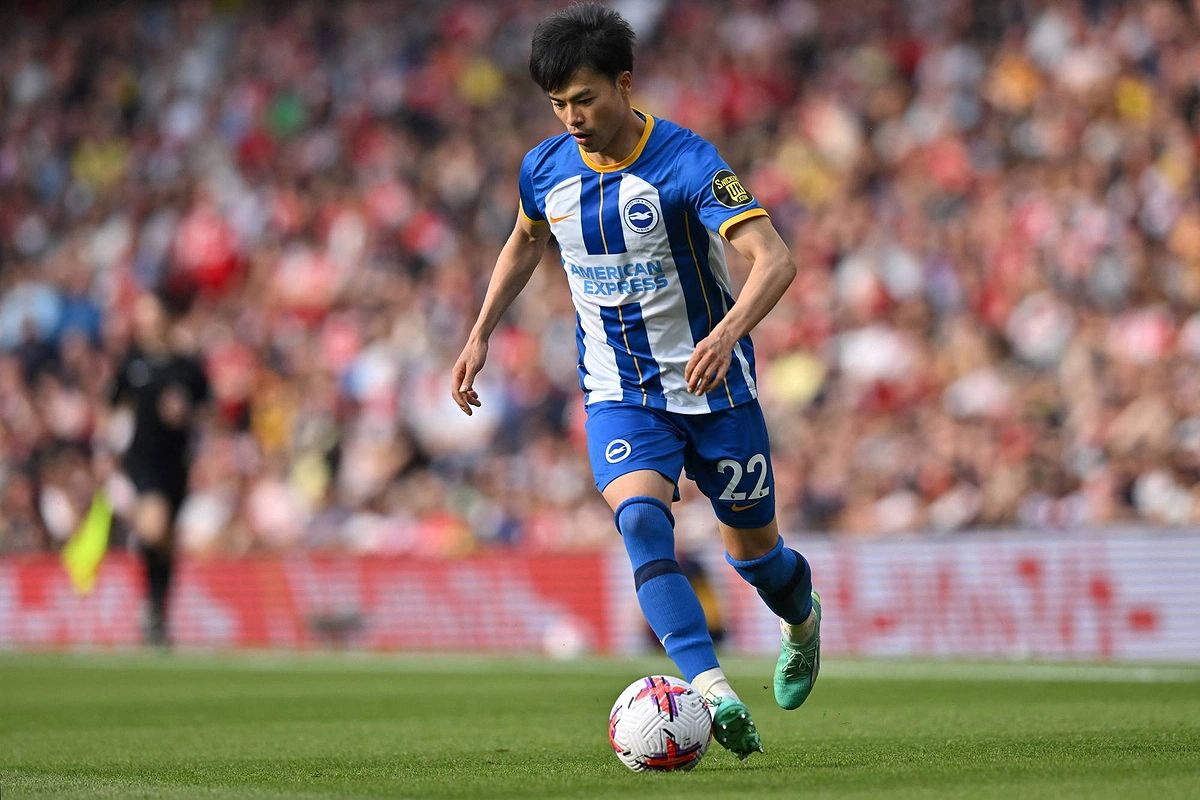 Kaoru Mitoma, cầu thủ Nhật Bản của Brighton, trong một trận đấu.